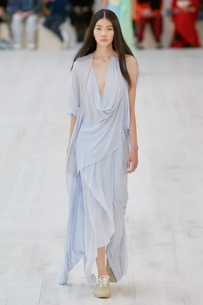 Look 47